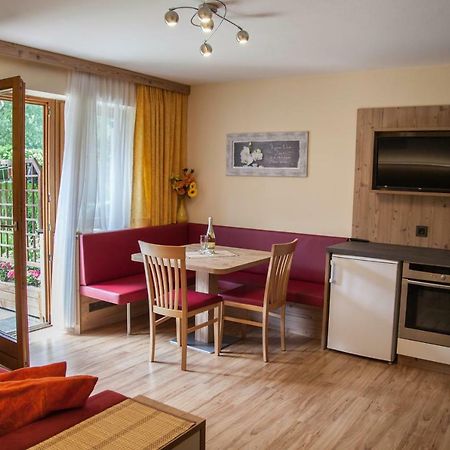 Apartamento Haus Madeleine Neustift im Stubaital Exterior foto
