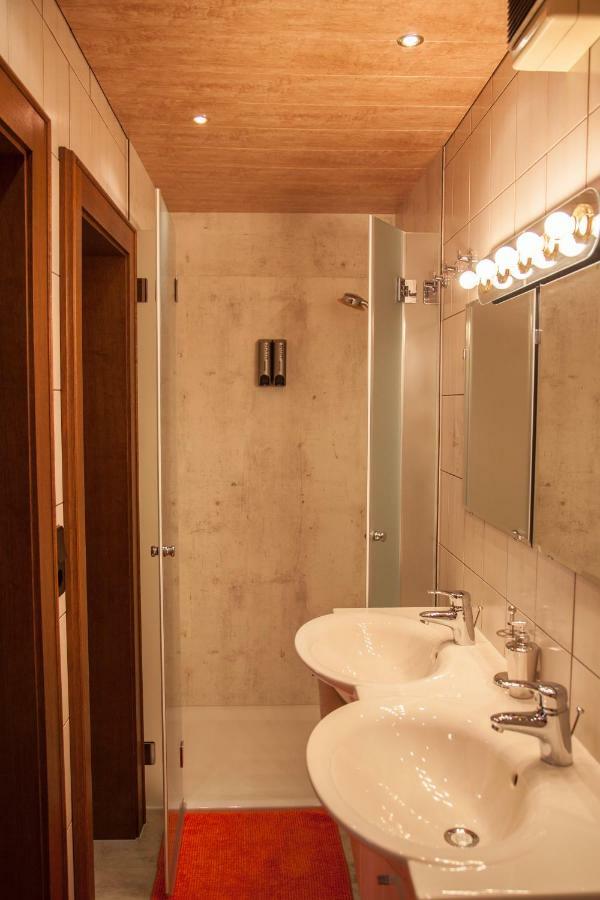 Apartamento Haus Madeleine Neustift im Stubaital Exterior foto